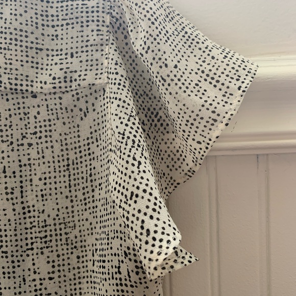 Black and cream blouse from H&M - Picture 4 of 5